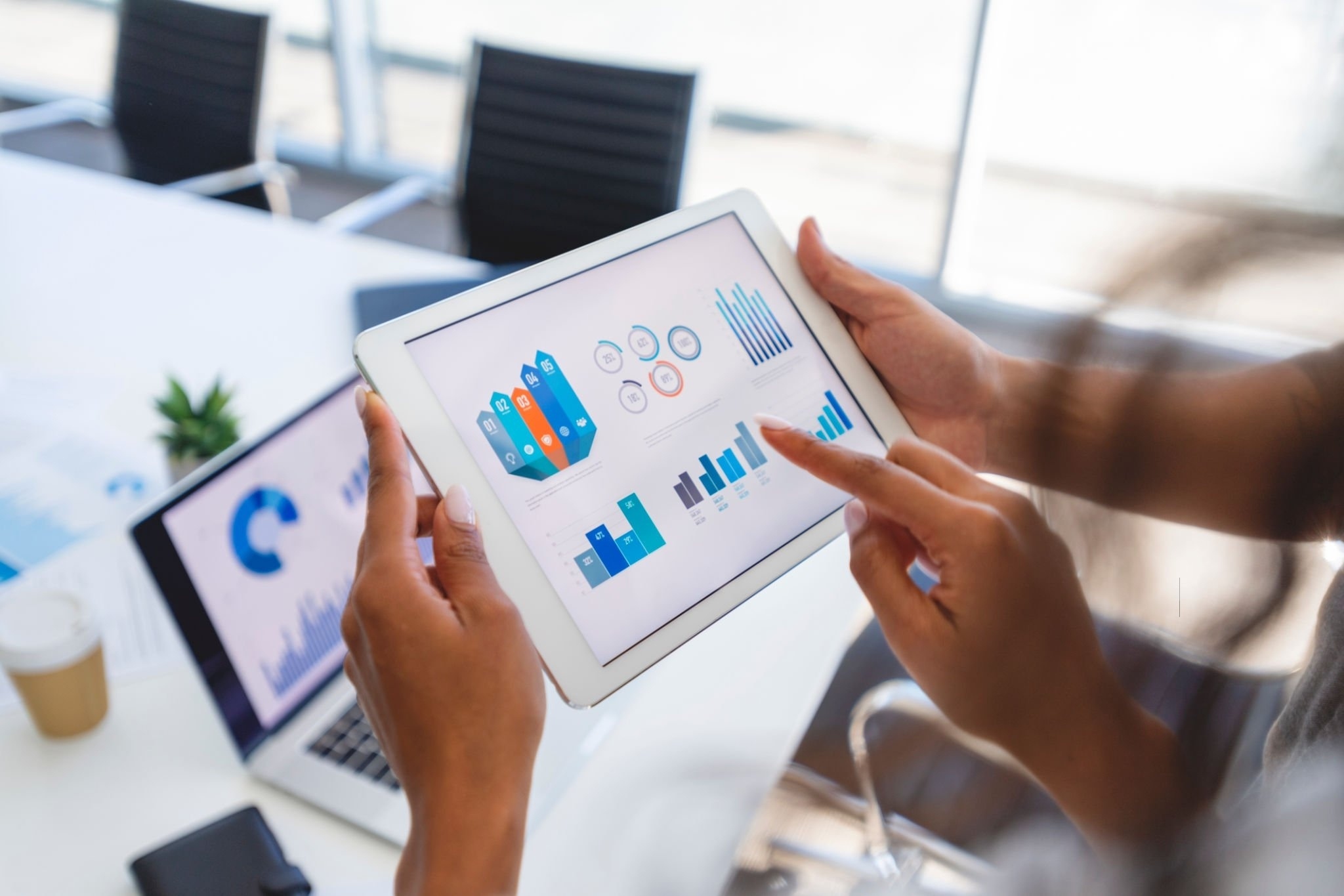 QuickBooks reports and graphs