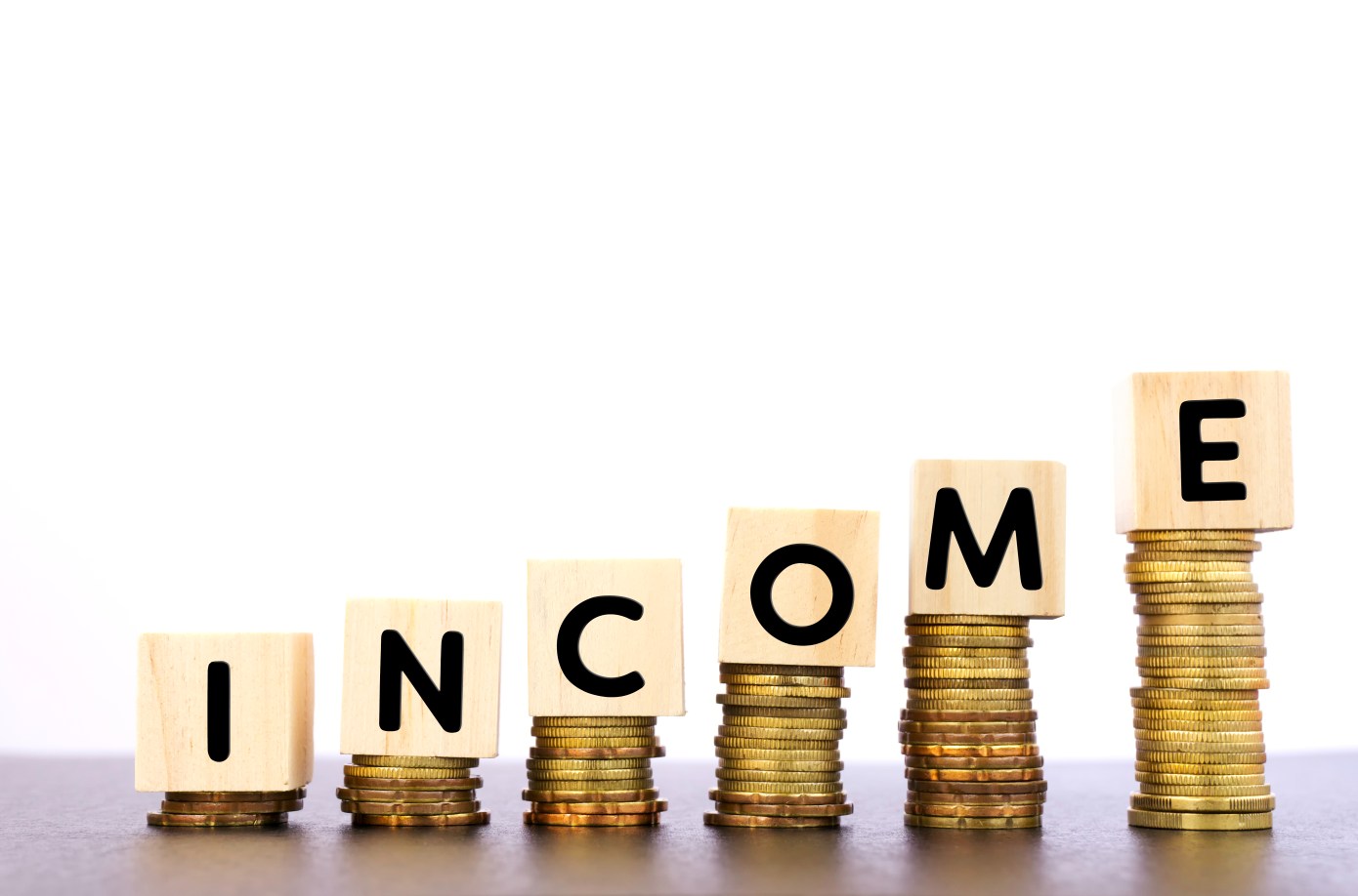 Realtor commission income in QuickBooks